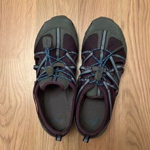 Kid’s Chaco Sandals